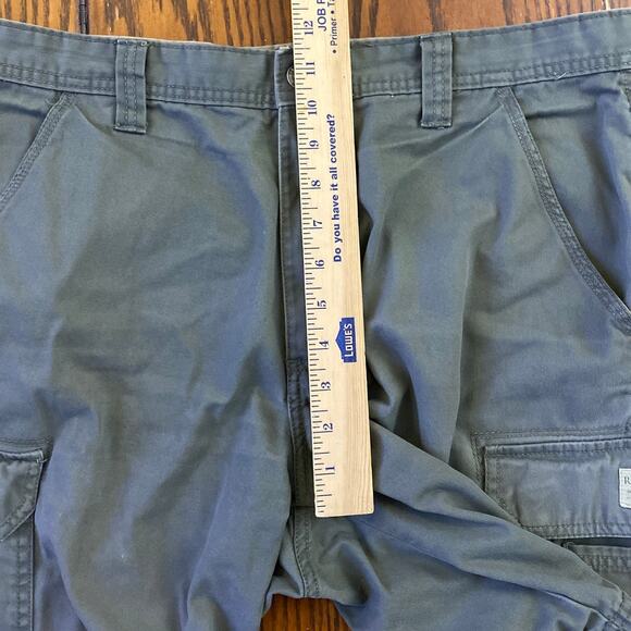 Redhead Cargo Shorts Size 36 Brown and Green Bass Pro Utility Pockets Outdoors - Picture 5 of 15